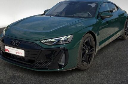 Audi e-tron GT 4.989 km 102.898 &euro; Hamburg 22529