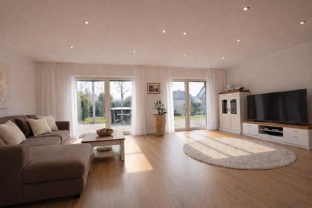 Einfamilienhaus Brackel - 7 Zimmer, 220 m&sup2;, 599.000&euro; | Angebot:26987163