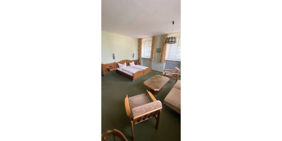 Gewerbeobjekt Volkach - 9 Zimmer, 415.000&euro; | Angebot:25669922