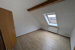 Dachgeschoßwohnung Zwickau - 4 Zimmer, 95 m&sup2;, 620&euro; | Angebot:26008252