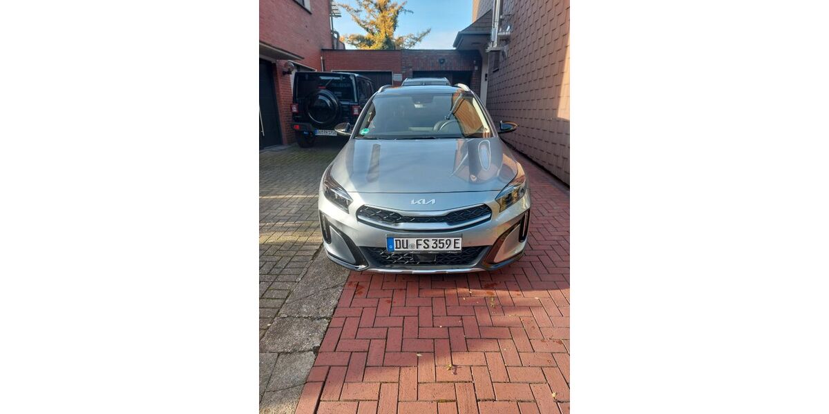 Kia XCeed 17.500 km 22.800 € Duisburg 47058