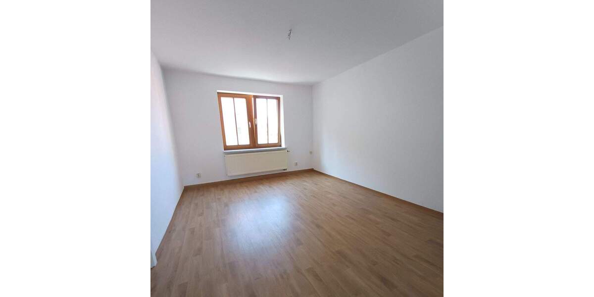 Etagenwohnung Kahla - 3 Zimmer, 54 m&sup2;, 445&euro; | Angebot:24794608