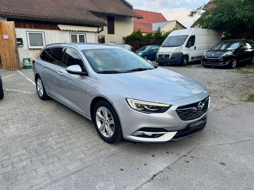 Opel Insignia 86.800 km 13.999 € München 80995
