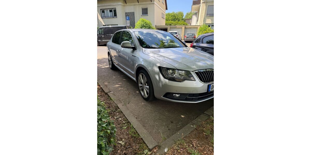 Skoda Superb 240.000 km 8.300 &euro; Offenbach am Main 63067