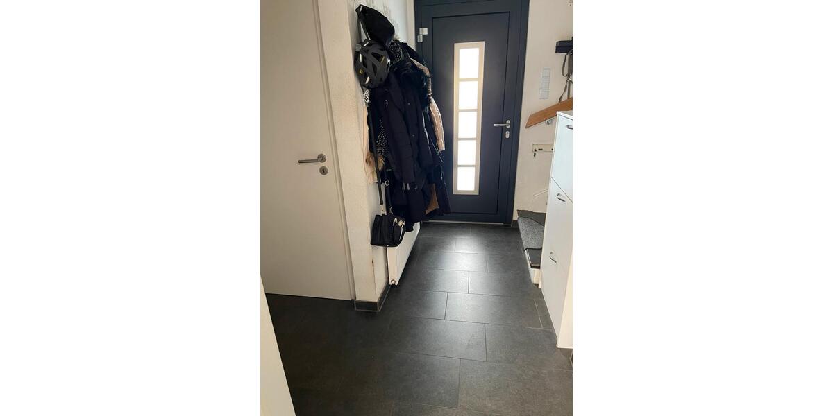 Reihenhaus Detmold - 3.5 Zimmer, 83 m&sup2;, 230.000&euro; | Angebot:27293249