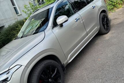 Volvo XC90 230.500 km 22.800 € Stuttgart 70372