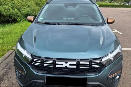 Dacia Jogger 8.300 km 22.500 &euro; Offenburg 77652