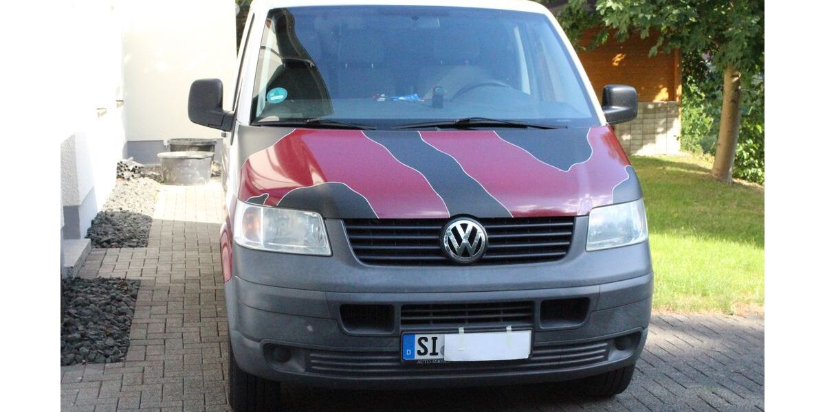 VW T5 Transporter 244.000 km 7.900 &euro; Kreuztal 57223