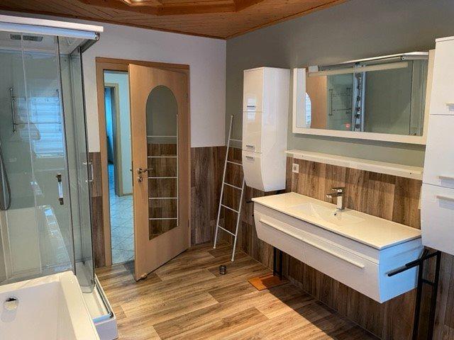 Etagenwohnung Dickenschied - 4 Zimmer, 144 m&sup2;, 890&euro; | Angebot:26680927