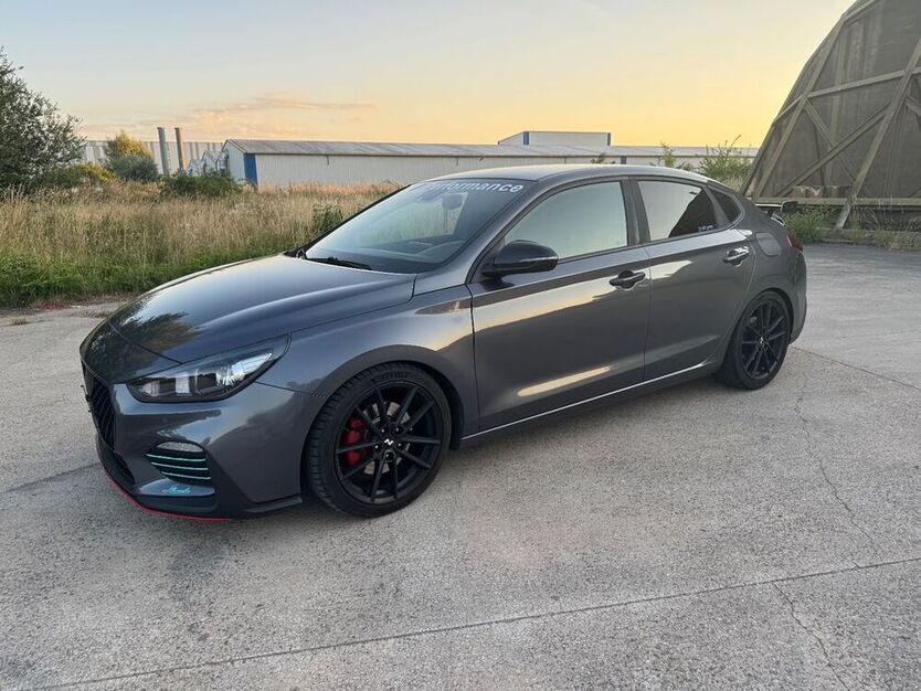 i30