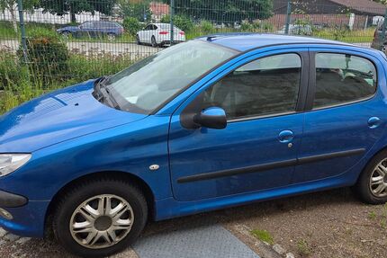 Peugeot 206 52.043 km 999 &euro; Freital 01705
