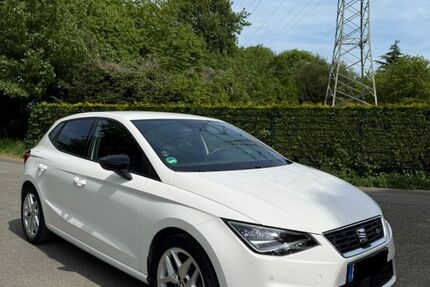 Seat Ibiza 73.170 km 12.900 &euro; Oberhausen 46147