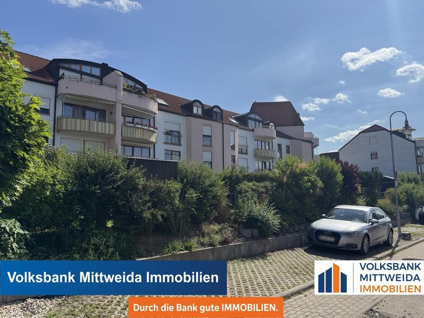 Moderne 3-Raum-Wohnung mit TG-Stellplatz und Balkon!