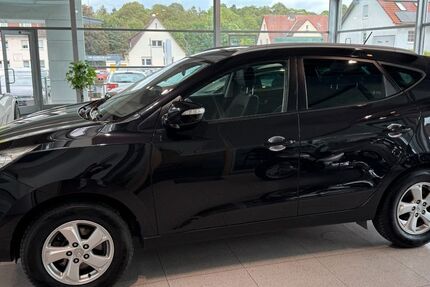 Hyundai ix35 59.000 km 9.450 &euro; Hessisch Lichtenau 37235