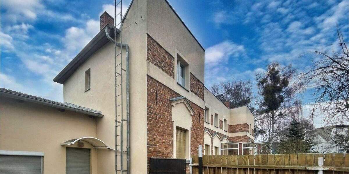 Einfamilienhaus Wriezen - 1 Zimmer, 166 m&sup2;, 120.000&euro; | Angebot:25770216