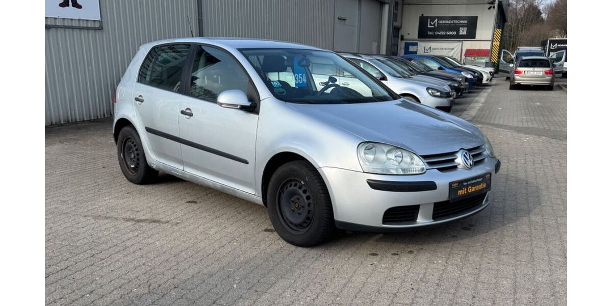 VW Golf 261.099 km 2.399 &euro; bad bramstedt 24576