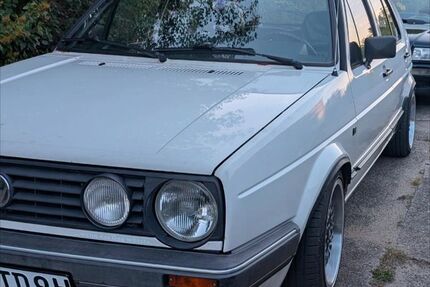 VW Golf 230.000 km 2.300 &euro; Brandenburg 14776