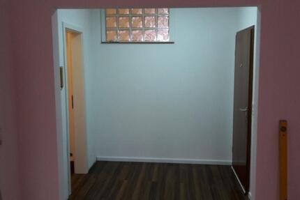 Dachgeschoßwohnung im schönen Altbau