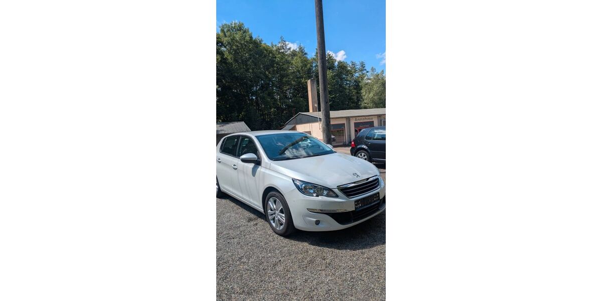 Peugeot 308 195.000 km 4.900 &euro; Frankenberg 09669