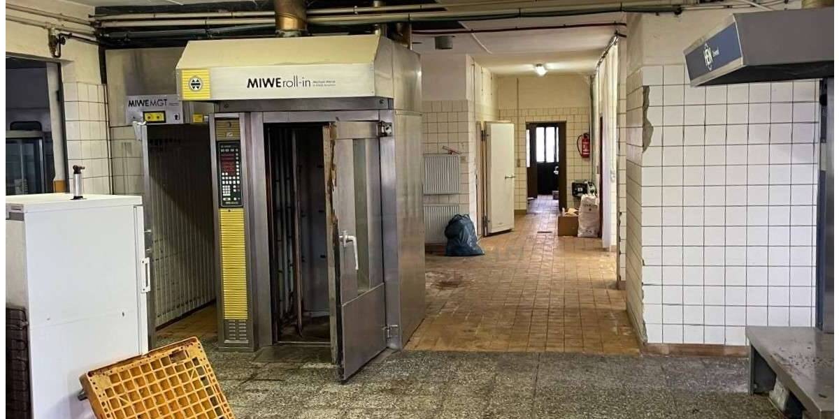 Gewerbeobjekt Saal - 98.000&euro; | Angebot:26486134