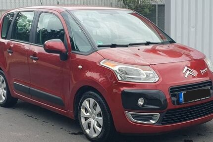 Citroen C3 Picasso 156.815 km 2.300 € Büdingen 63654