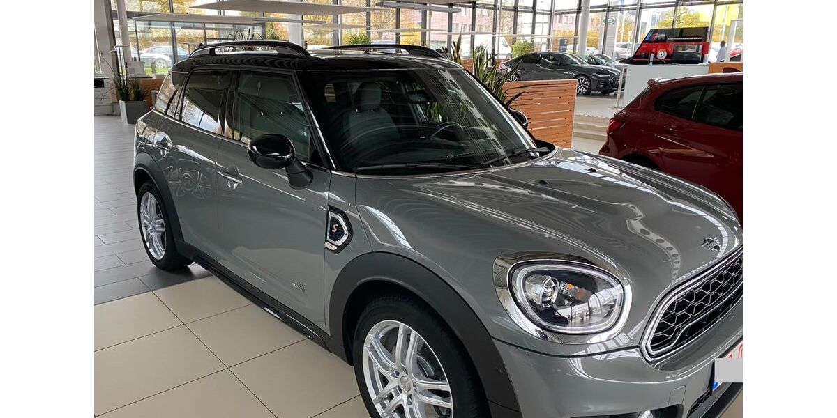 Mini Countryman S (Cooper) 134.500 km 17.900 &euro; Monschau 52156