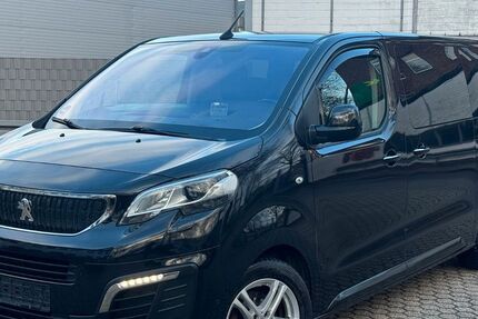 Peugeot Traveller 149.999 km 26.800 &euro; Düsseldorf 40233