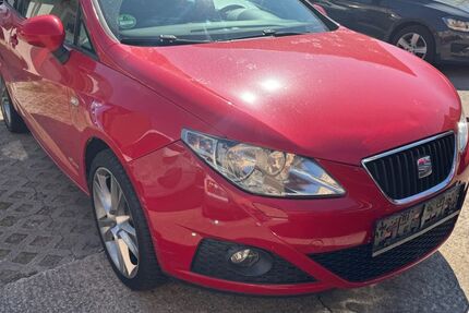 Seat Ibiza 180.000 km 2.800 &euro; Berlin 13409
