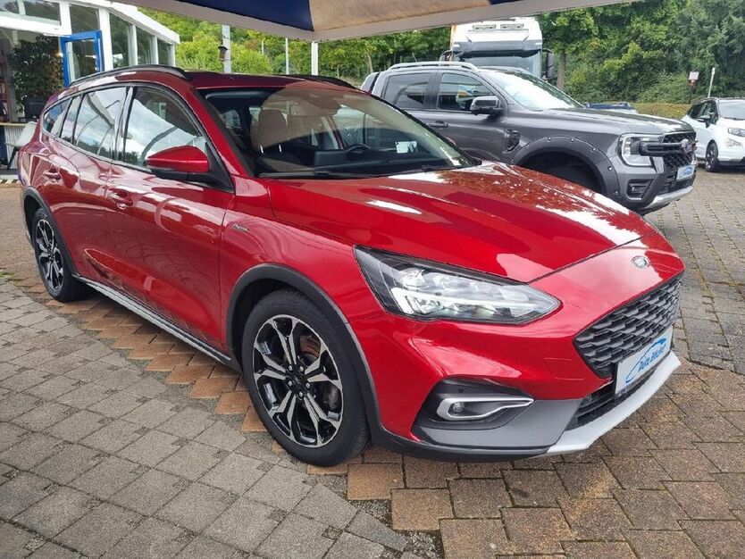Ford Focus 75.700 km 19.990 € Neunkirchen 66539