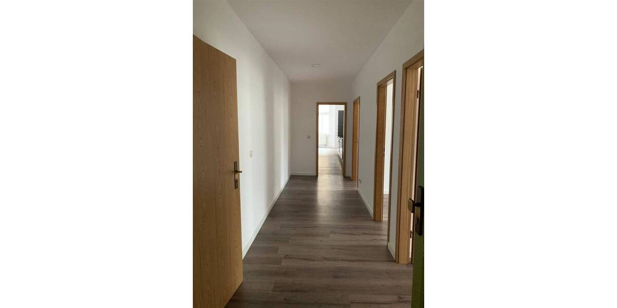 Etagenwohnung Chemnitz Siegmar - 4 Zimmer, 95 m&sup2;, 520&euro; | Angebot:26817983