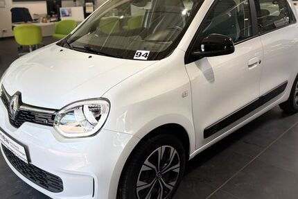 Renault Twingo 43.303 km 12.390 &euro; Dresden 01139