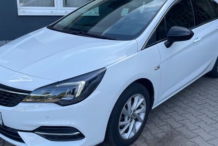 Opel Astra 29.998 km 17.599 &euro; Leuna 06237