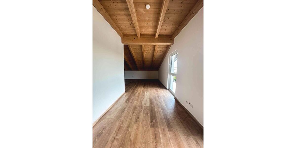 Reihenhaus Wallersdorf - 489.000&euro; | Angebot:26443834