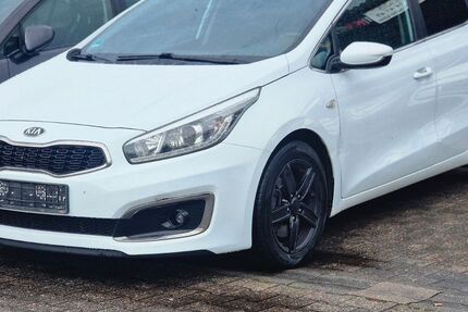 Kia ceed / Ceed 155.000 km 7.390 &euro; Viernheim (bei MANNHEIM) 68519