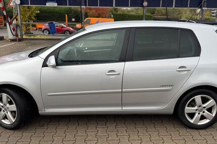 VW Golf 169.000 km 2.500 &euro; Essen 45326
