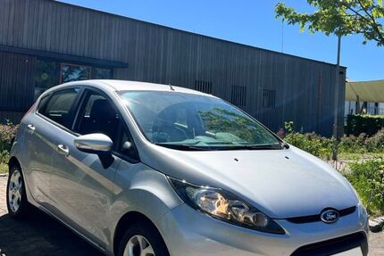 Ford Fiesta 87.000 km 4.900 &euro; Güglingen 74363
