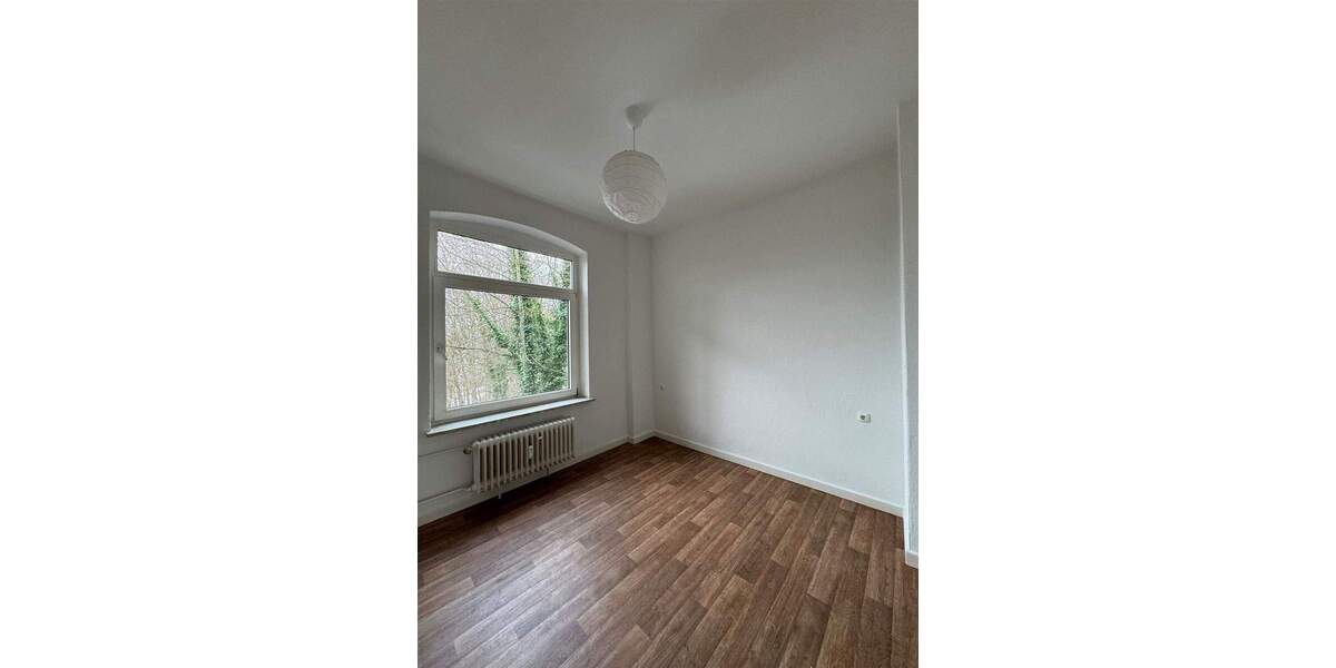 Etagenwohnung Kiel-Gaarden Gaarden-Ost - 2 Zimmer, 50 m&sup2;, 400&euro; | Angebot:25303529