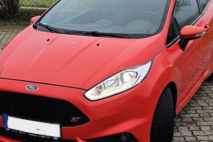 Ford Fiesta 142.390 km 10.400 &euro; Harburg 86655