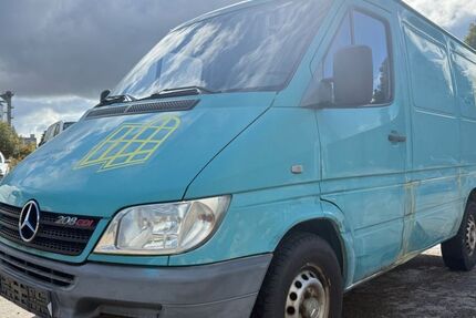 Mercedes-Benz Sprinter 111.000 km 3.999 € Chemnitz 09114