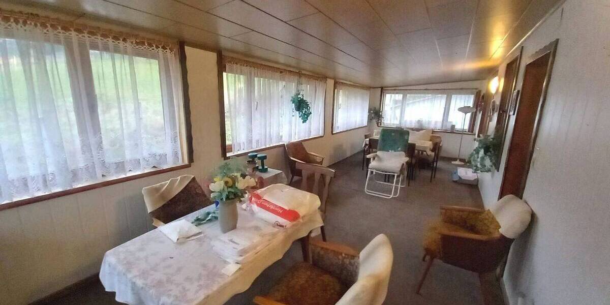 Einfamilienhaus Viernau Viernau - 4 Zimmer, 140 m&sup2;, 99.000&euro; | Angebot:25704579