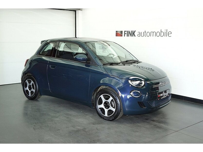 500e Action Carplay Android Automatik 1.Hand
