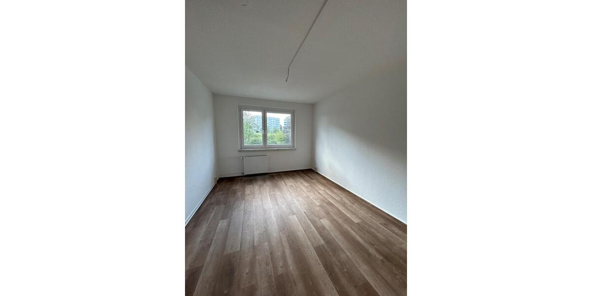 Erdgeschoßwohnung Olbersdorf - 3 Zimmer, 68 m&sup2;, 440&euro; | Angebot:26491667