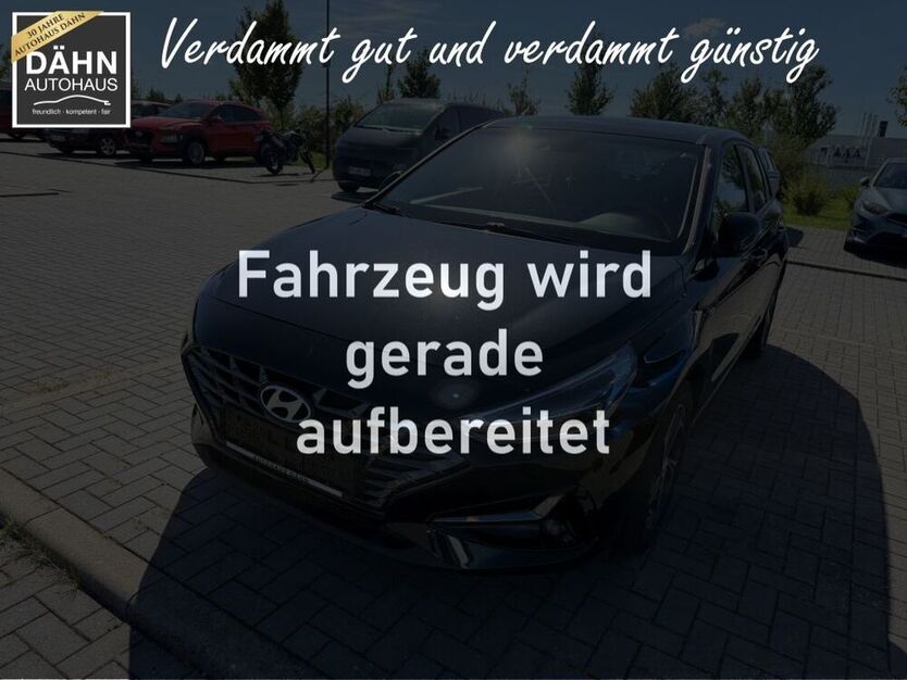 i30