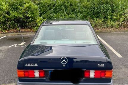 Mercedes-Benz 190 117.000 km 8.700 &euro; Neuss 41462