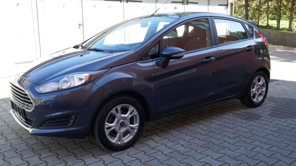 Ford Fiesta 114.435 km 5.990 € Berlin-Tempelhof 12105