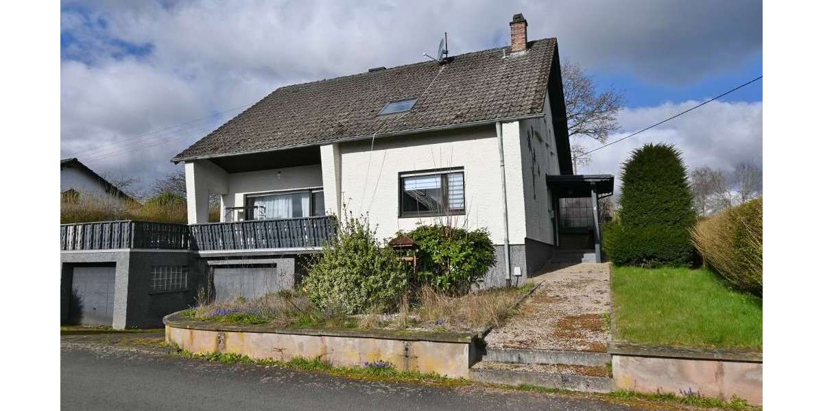 Haus zum Kaufen in Burbach 285.000 € 263 m² - Einfamilienhaus Burbach | Angebot:26000075