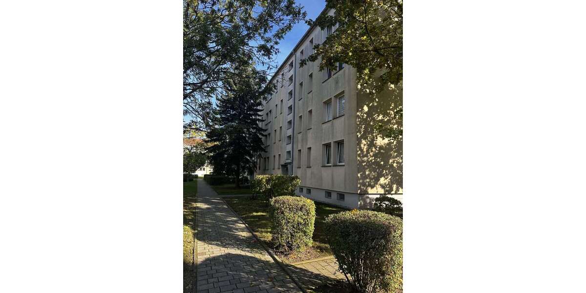 Etagenwohnung Weißenfels Uichteritz - 4 Zimmer, 95 m&sup2;, 150.000&euro; | Angebot:27551969