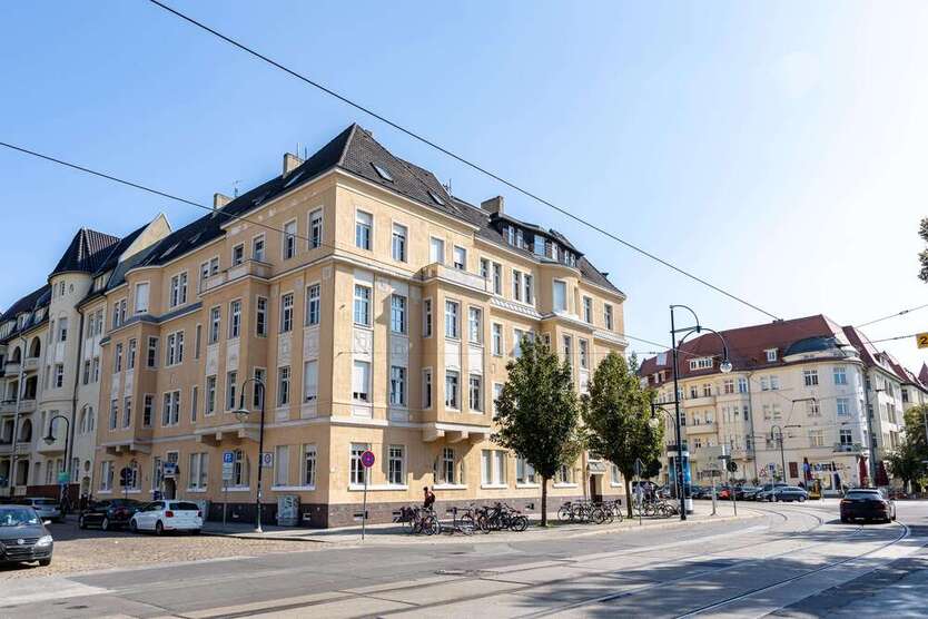 WG-Zimmer in Magdeburg 393 € 28.07 m² zimmer