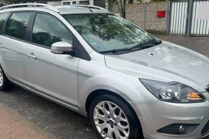 Ford Focus 121.332 km 1.000 &euro; Sickte 38173