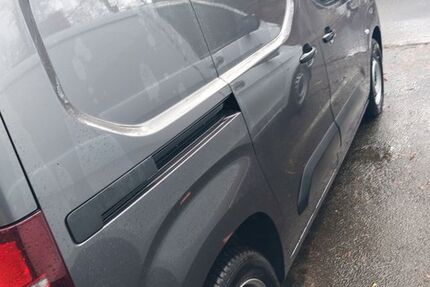 Toyota Proace City 65.000 km 15.700 &euro; Hamburg 22523